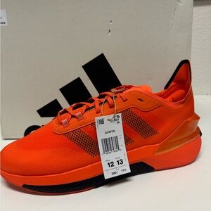 adidas Originals Avryn Mens size 12 Running Shoes Orange Black Boost